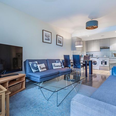 Battersea Power Station Apartment Londres Extérieur photo