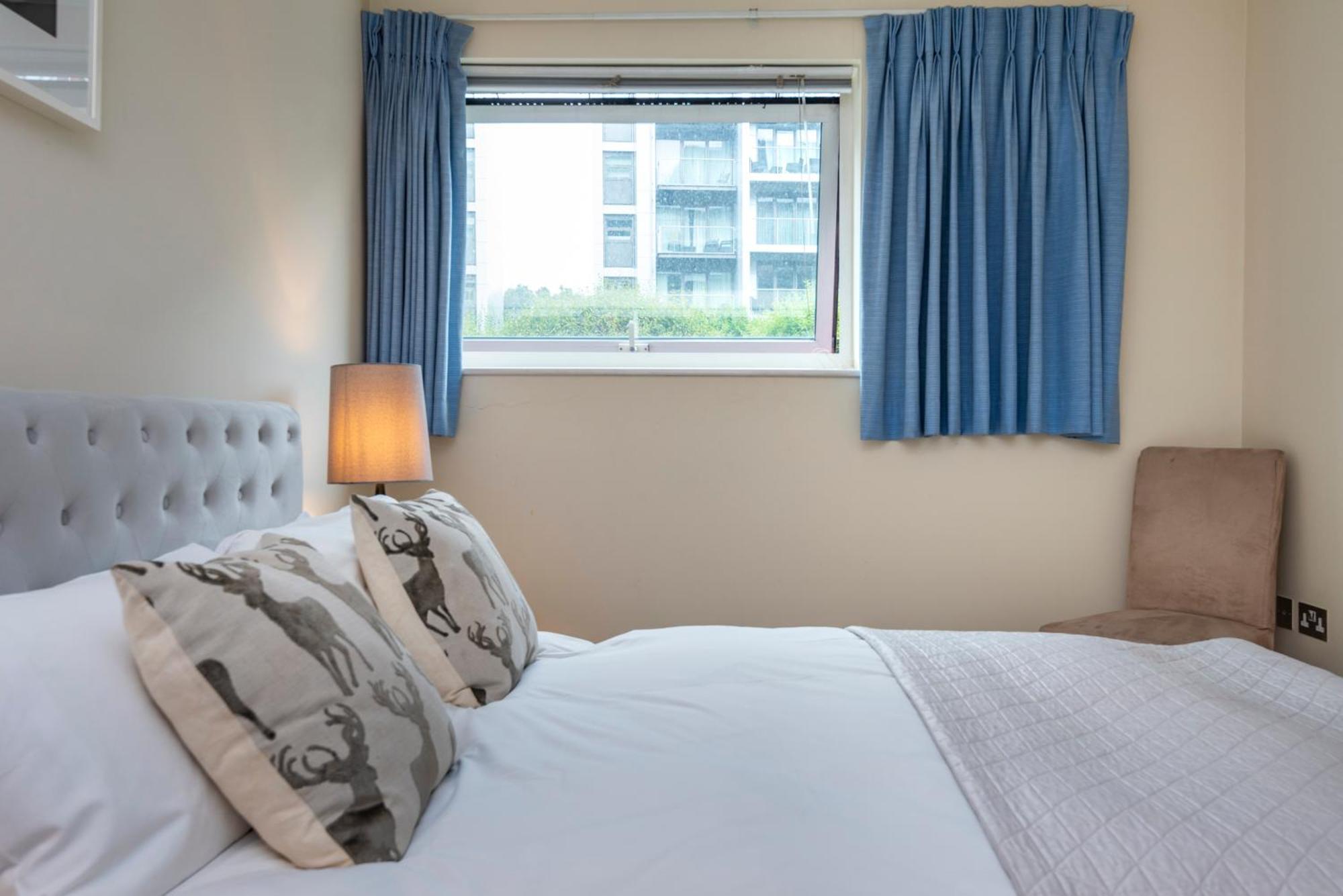 Battersea Power Station Apartment Londres Extérieur photo