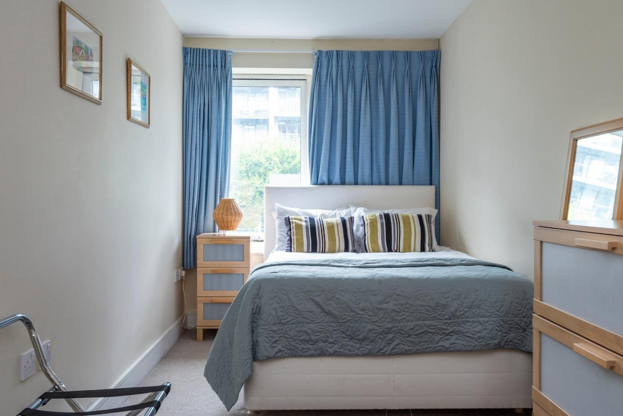 Battersea Power Station Apartment Londres Extérieur photo